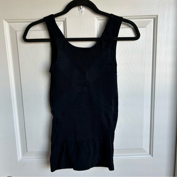 Blanqi Maternity Belly Support Tank Top in Black - Picture 3 of 4